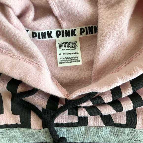 Colorblock Pullover - Picture 2 of 2